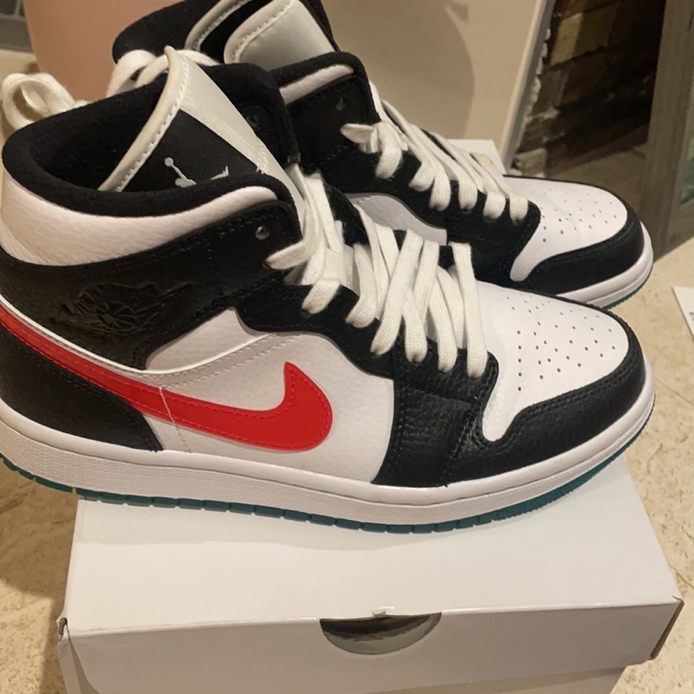 100% AUTÉNTIC  air Jordan 1 mid